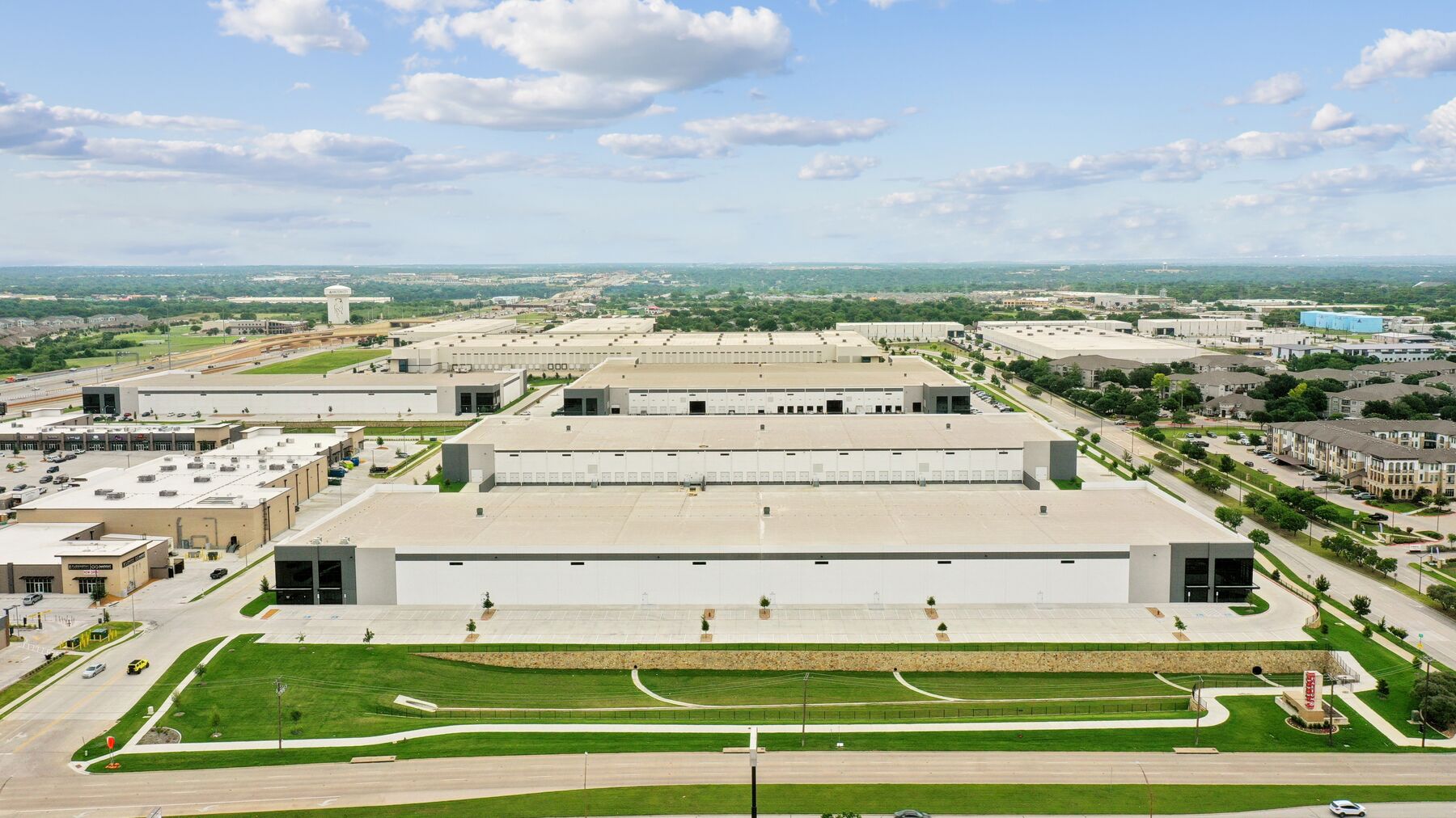 Prologis-Meacham-3-DAL11003-4101-Northern-Cross-Blvd_Photo.jpg