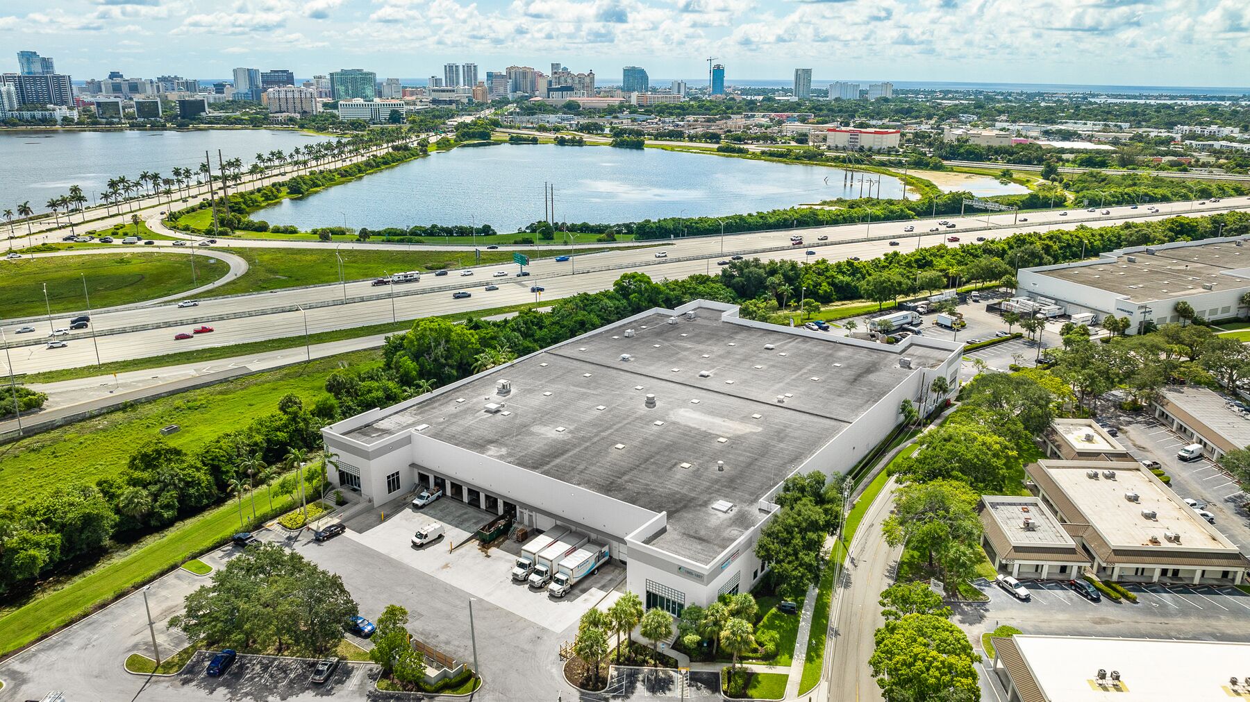 Prologis-Airport-Distribution-Center-3-Propery-Photo.jpg