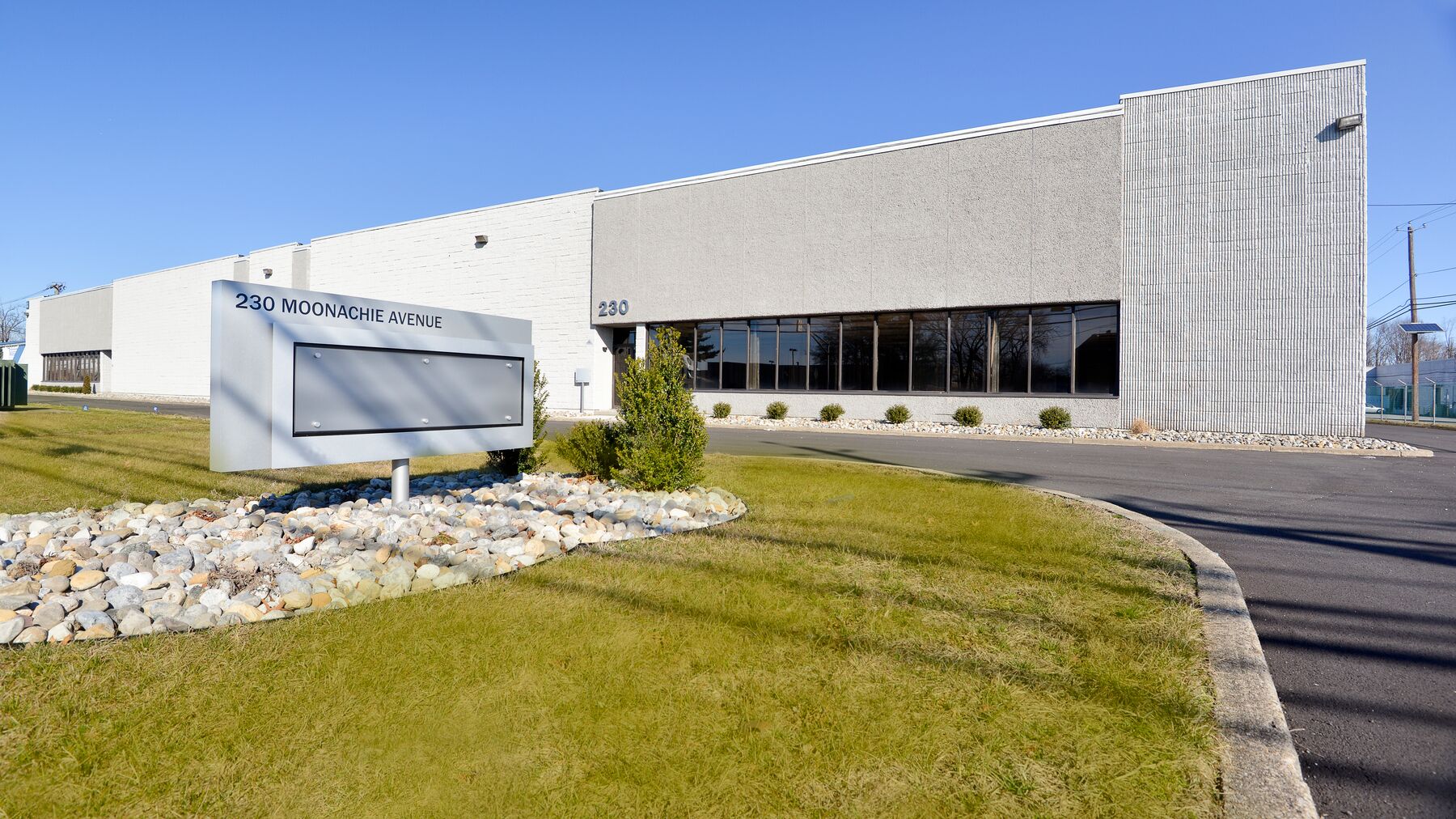 Prologis-Meadowlands_230-Moonachie-Avenue_Building-Exterior.jpg