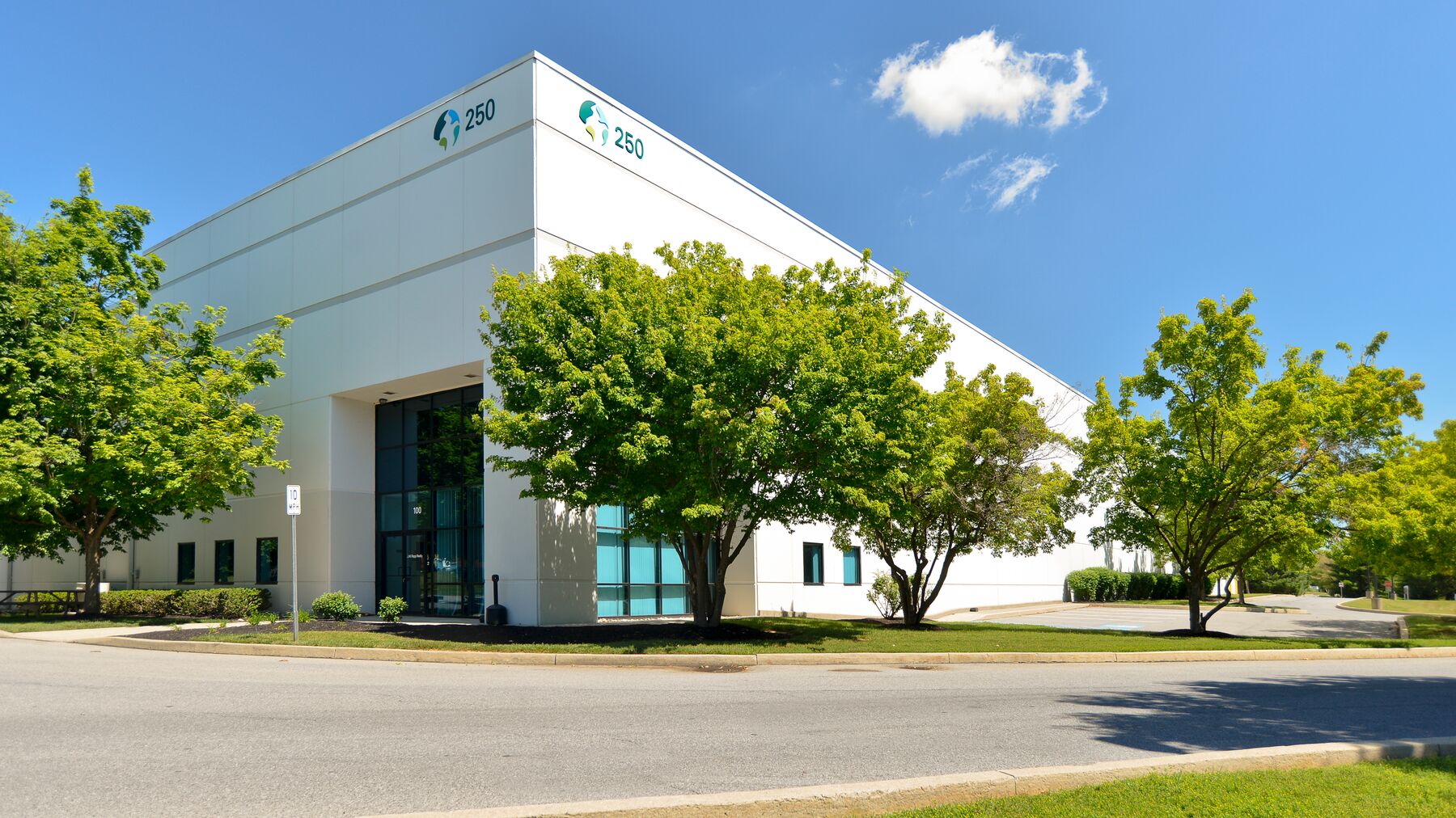 Prologis-Lehigh-Valley-West-21_-04.jpg