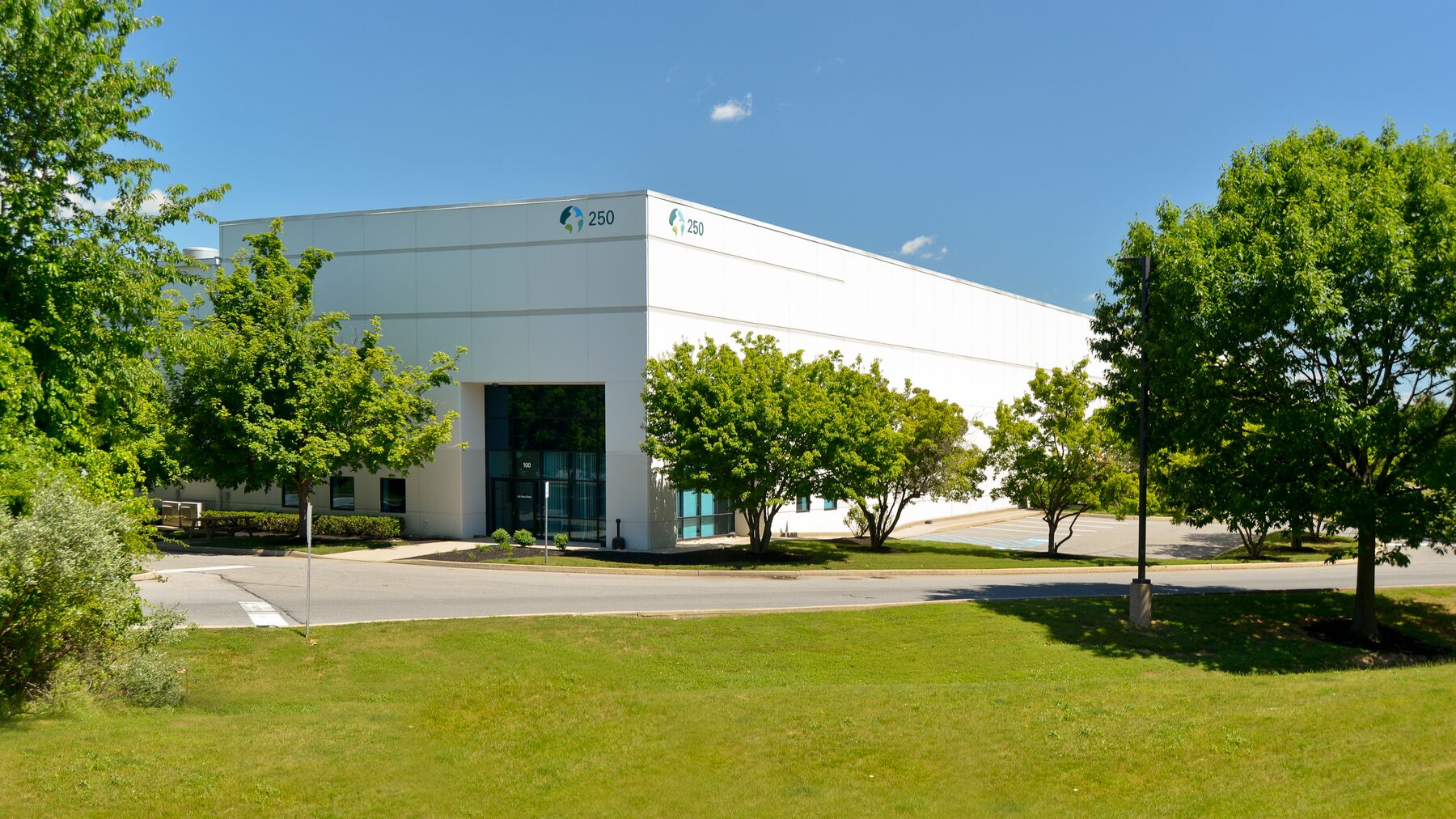 Prologis-Lehigh-Valley-West-21_-06.jpg