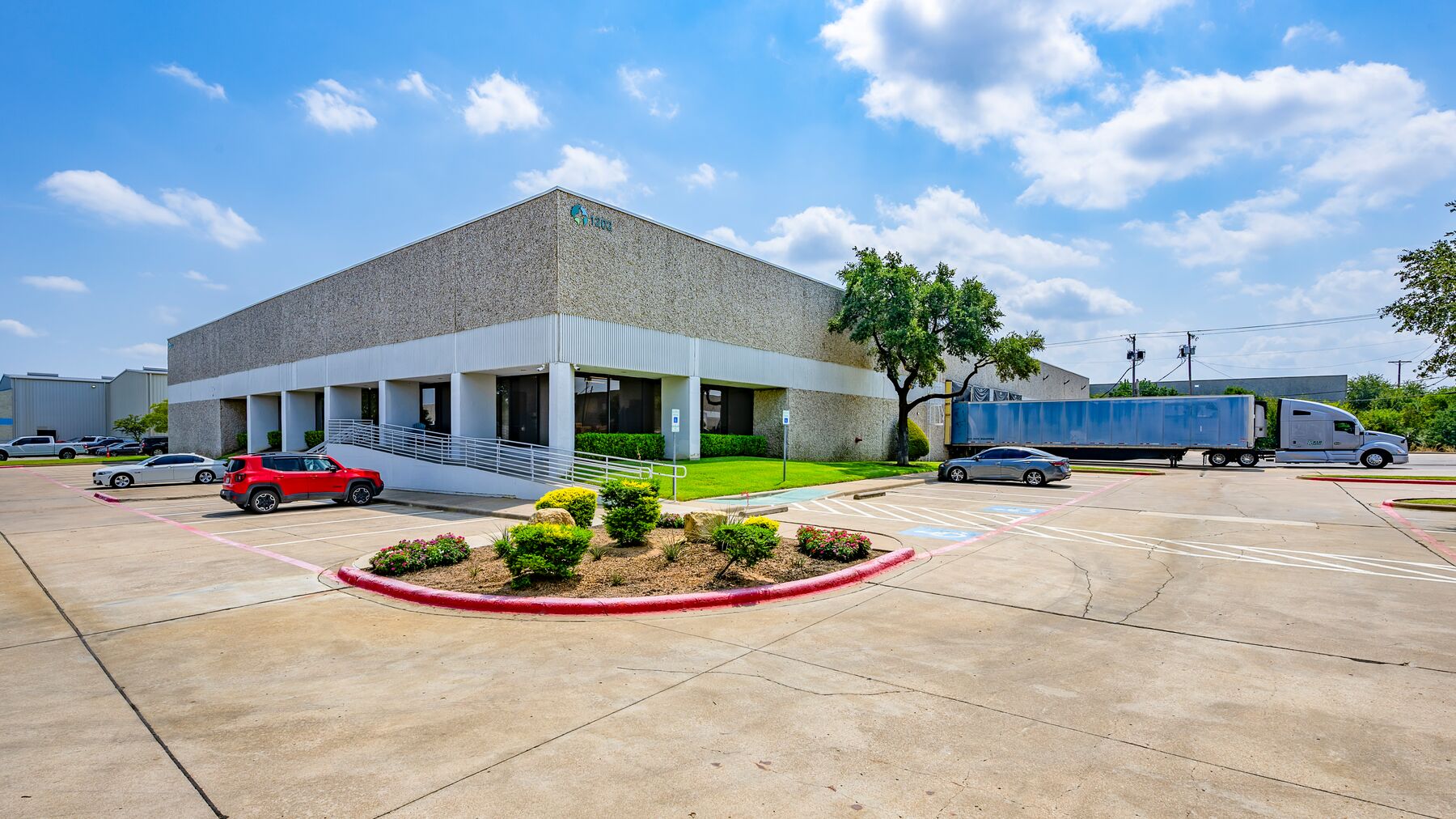 Prologis-Great-Southwest-12-DAL01712-1202-Avenue-T_Property-Photo.jpg