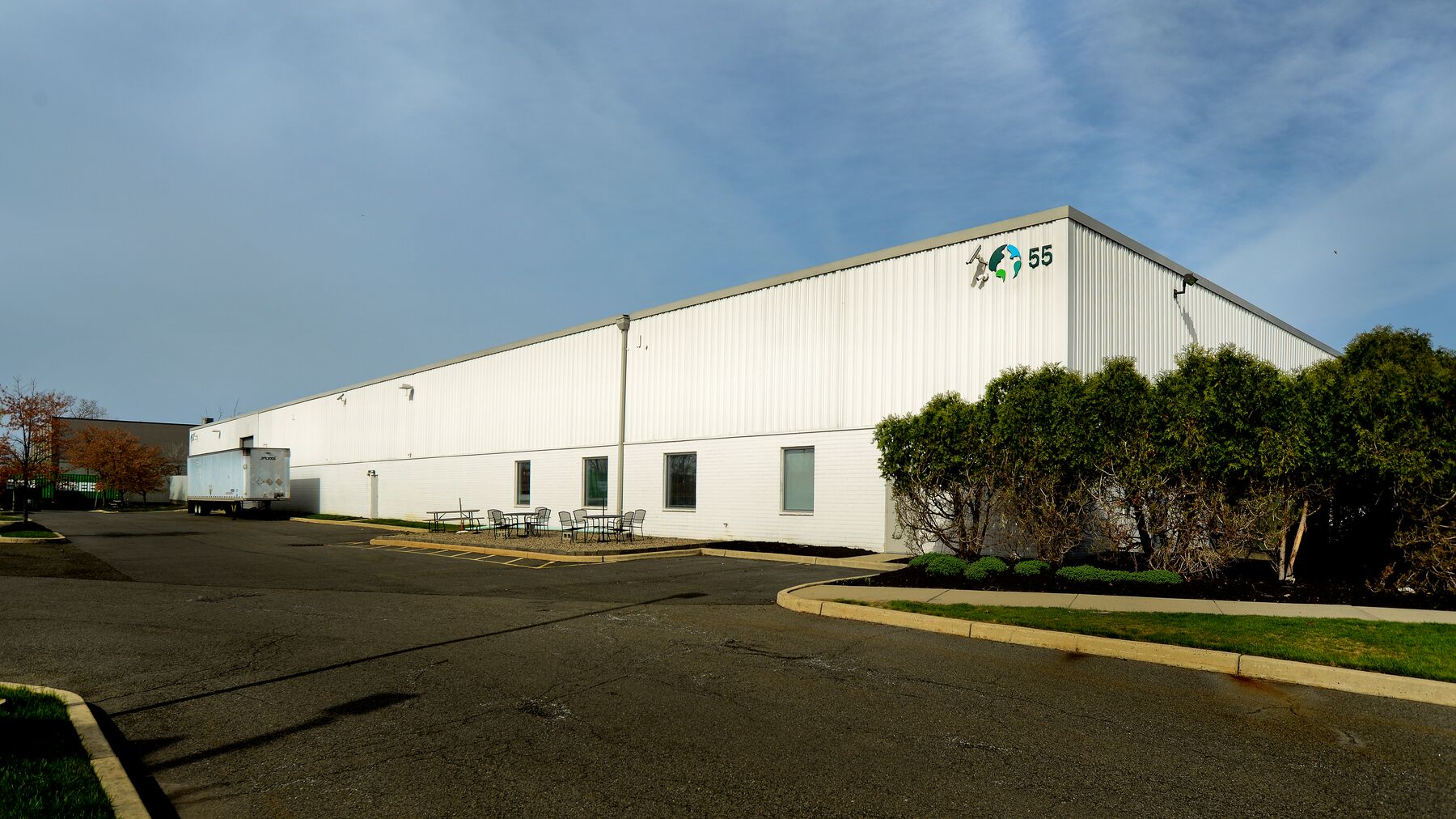 Prologis-Meadowlands_55-Madison-Circle.jpg