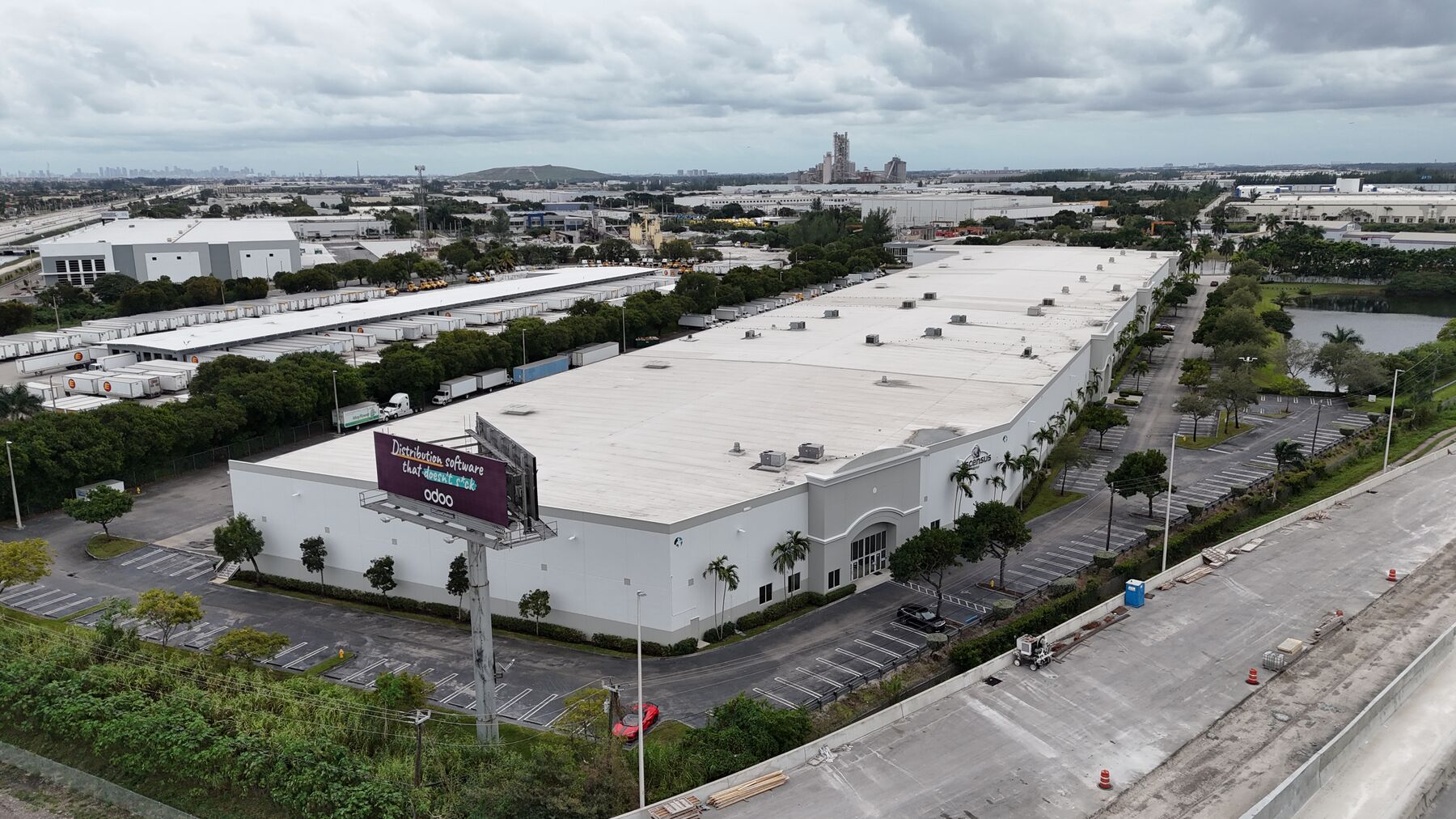 mia00702-Turnpike-Distribution-Center_Property-Photo.jpg