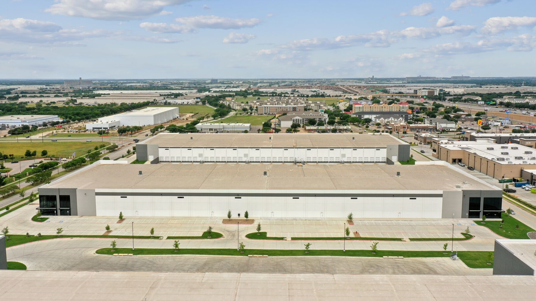 Prologis-Meacham-4-DAL11004-4151-Northern-Cross-Blvd_Photo.jpg