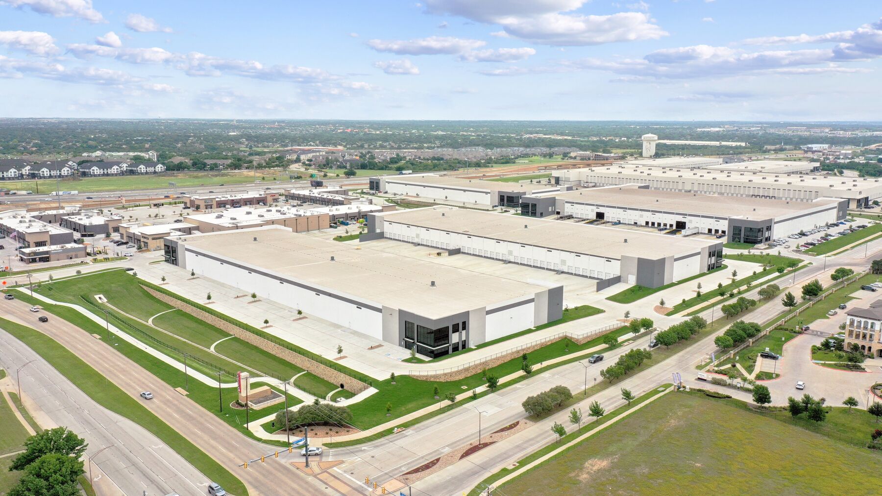 Prologis-Meacham-3-DAL11003-4101-Northern-Cross-Blvd_Photo.jpg