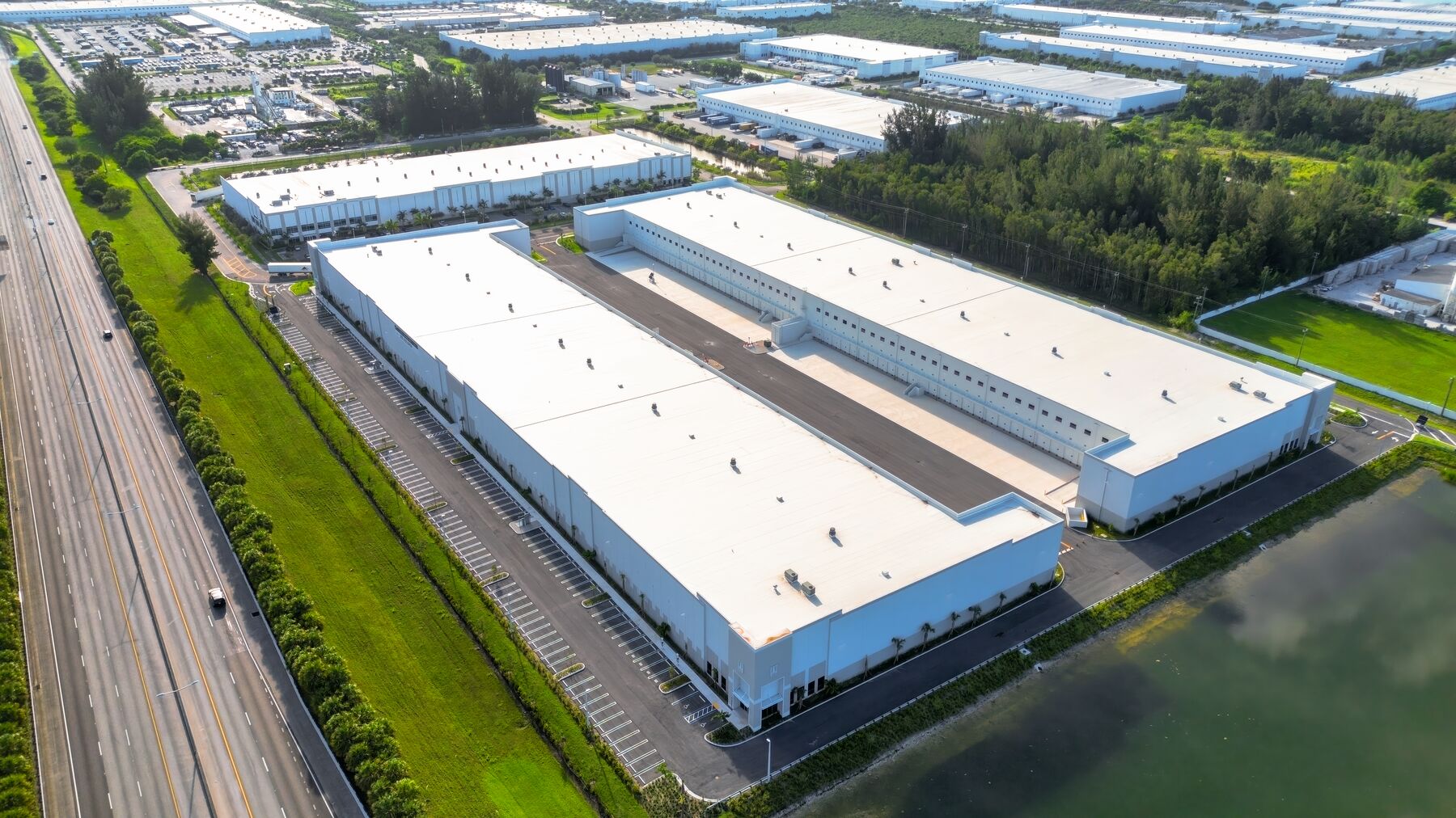 Prologis-Beacon-Laks-44-Property-Aerials.jpg