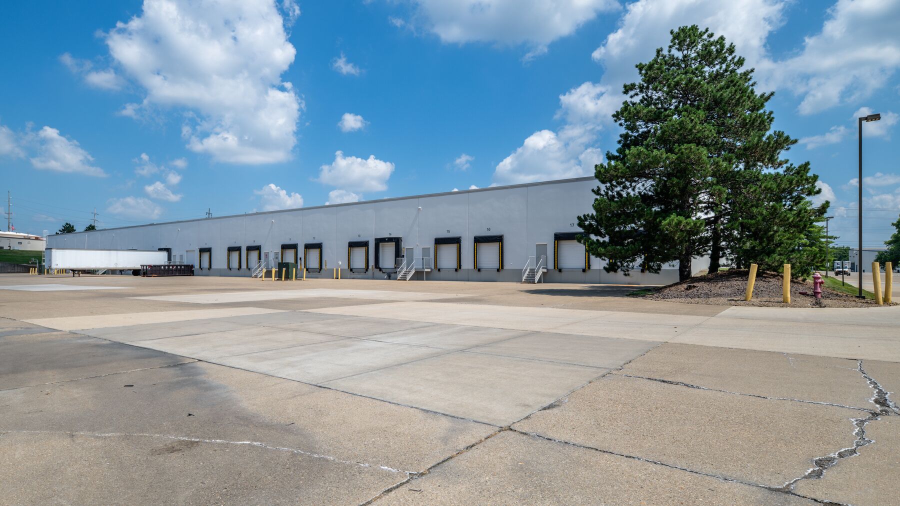 7107-Industrial-Rd-Florence-KY-260701-1-10.jpg