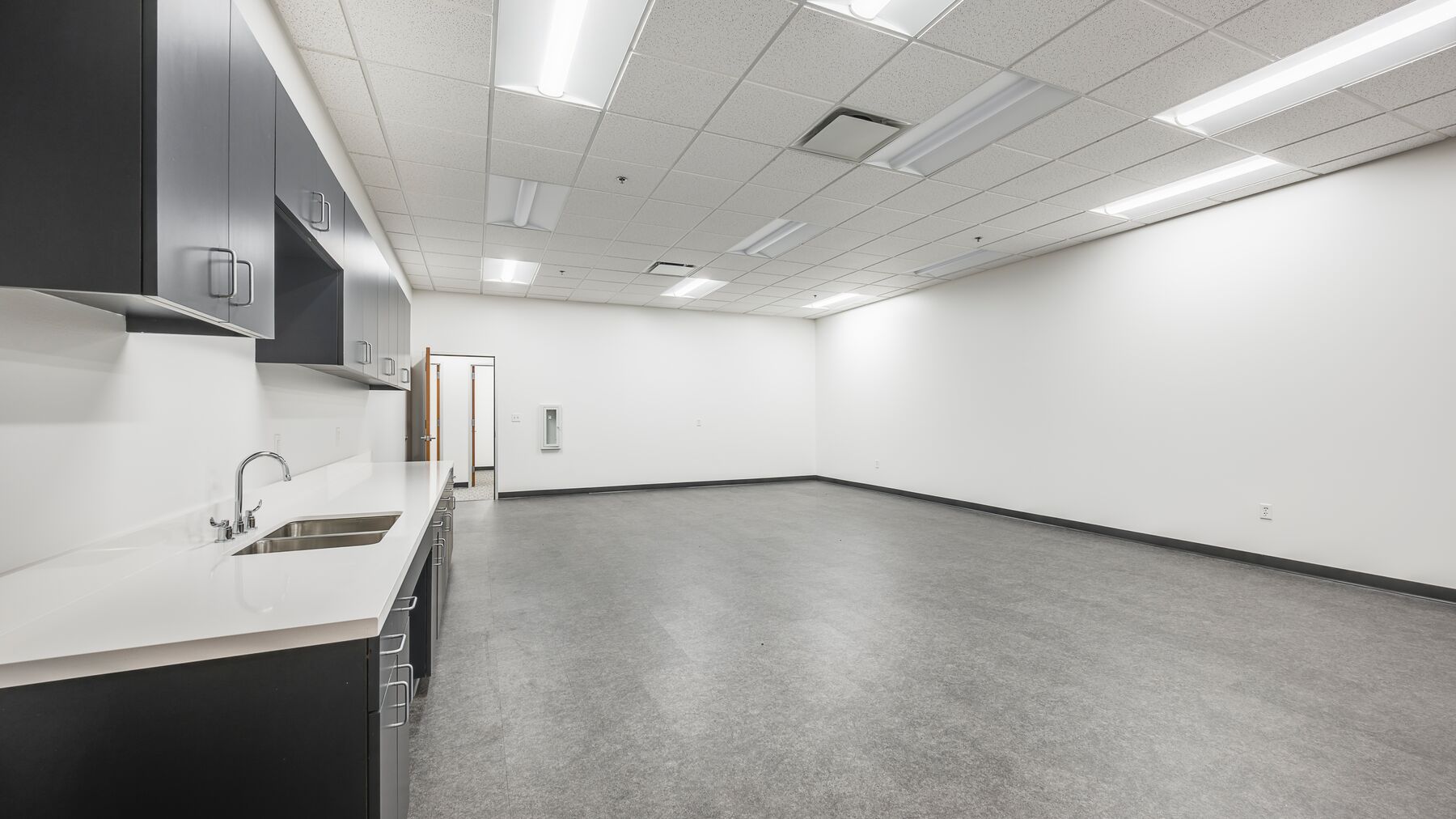 Prologis-Heritage-BP-9-DAL10509-1070-S-Kimball-Avenue-Suite-101_Property-Photo.jpg