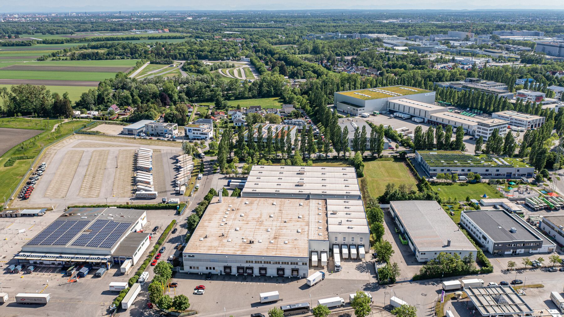 Munich-DC1-Karlsfeld-1.jpg