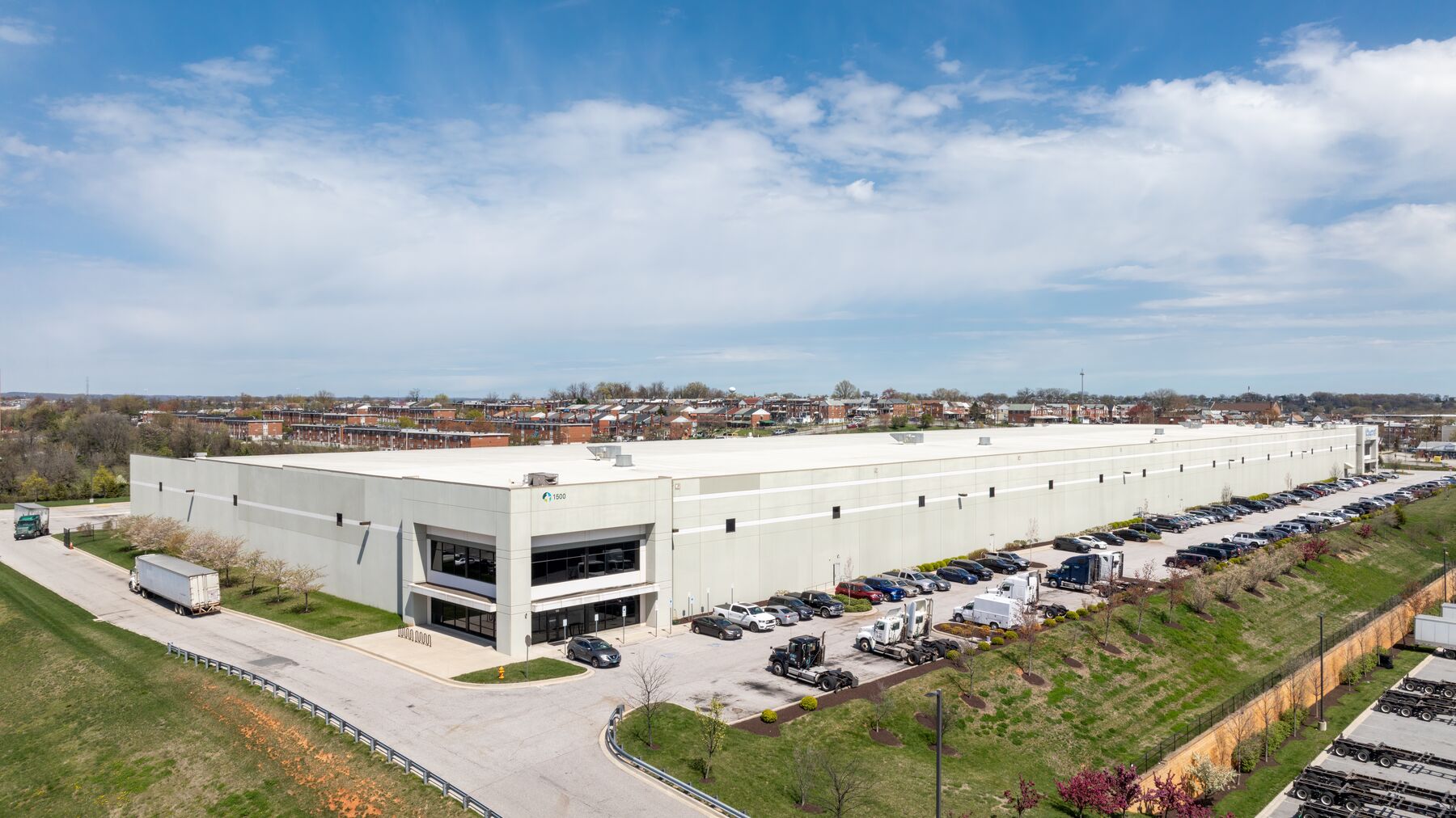 DPM-Prologis-Port-Commerce-Center-6_Exterior-Photos.jpg