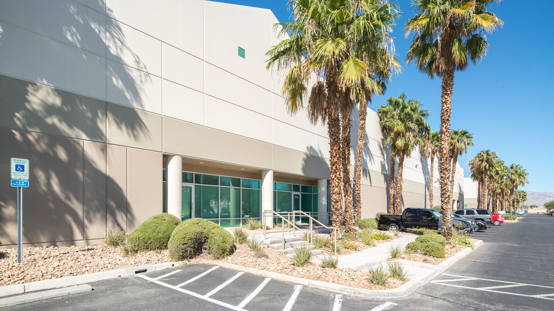 DPM-Las-Vegas-Corp-CTR-7-4.jpg