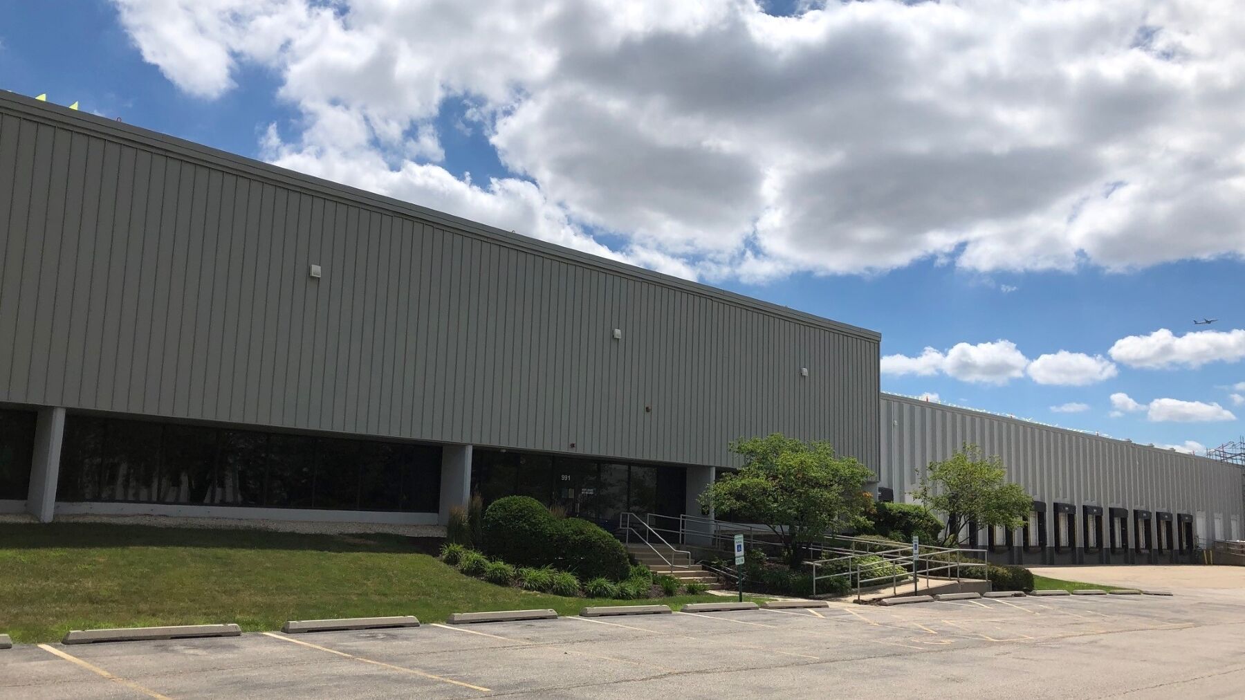 DPM-betway官网手机版
-Bensenville-971-Supreme_Bldg-Image.jpg DPM-betway官网手机版
-Bensenville-971-Supreme_Bldg-Image.jpg