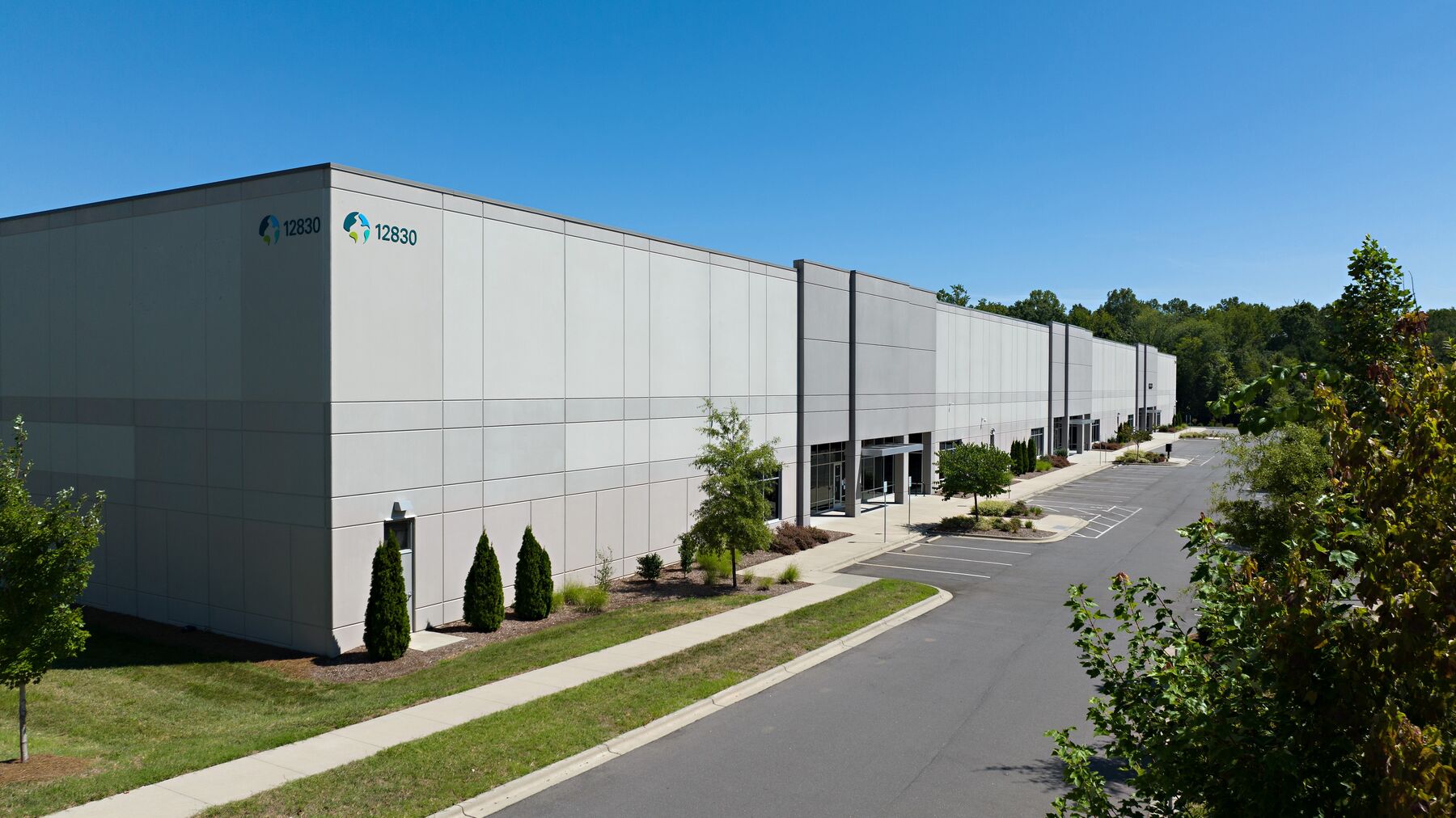 DPM-Prologis-Steele-Creek_12830-Virkler-Drive_Building-Exterior.jpg